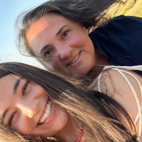 Meet your Posher, Madeline - Picture 2 of 8